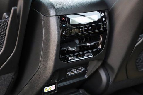 New 2025 Jeep Grand Cherokee L Limited image 22
