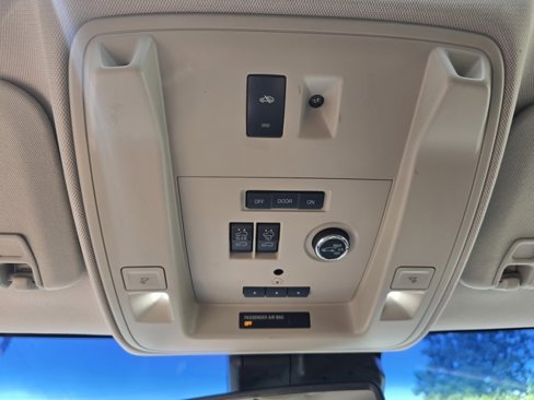 Used 2019 GMC Yukon XL Denali w/ Denali Ultimate Package image 16