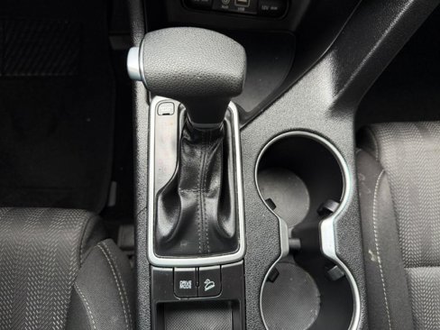 Used 2019 Kia Sportage LX image 32