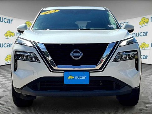 Certified 2022 Nissan Rogue SV image 2