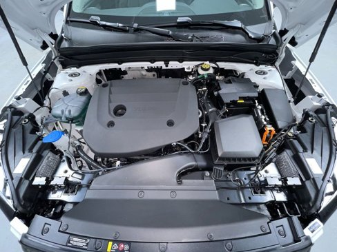 New 2026 Volvo XC40 B5 Plus w/ Protection Package Premier image 14