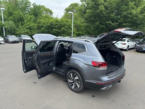 New 2025 Volkswagen Atlas SEL image 40