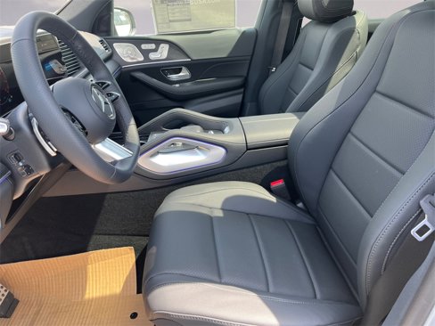 New 2025 Mercedes-Benz GLS 450 4MATIC image 6