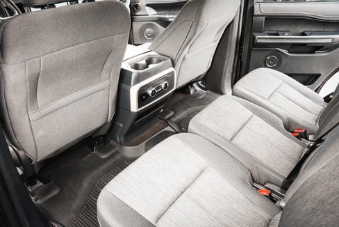 Used 2023 Ford Expedition XLT image 29
