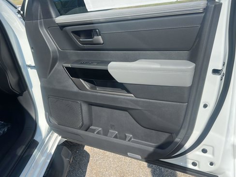New 2026 Toyota Tundra Limited image 13