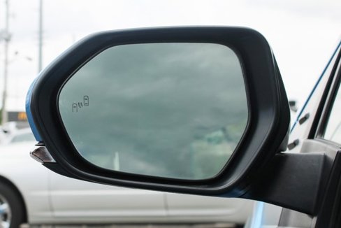 Used 2022 Toyota Prius LE image 8