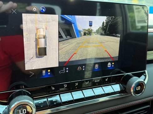 New 2025 Chevrolet Colorado Z71 w/ Technology Package image 54
