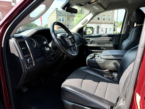 Used 2018 RAM 2500 Big Horn w/ Sport Appearance Group image 12