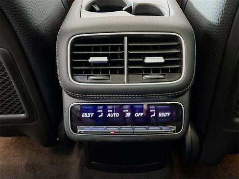 New 2026 Mercedes-Benz GLS 580 4MATIC image 28
