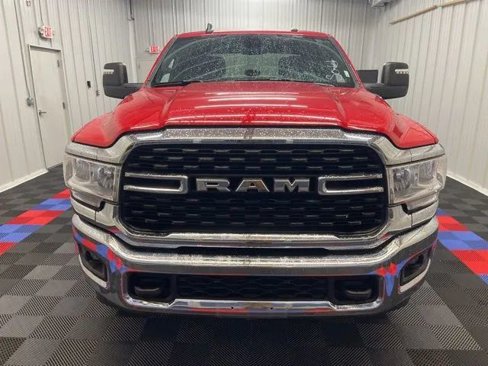 Used 2024 RAM 2500 Big Horn w/ Bed Utility Group image 7