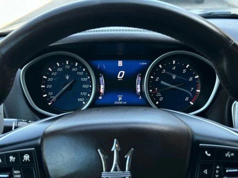 Used 2018 Maserati Ghibli GranLusso image 37