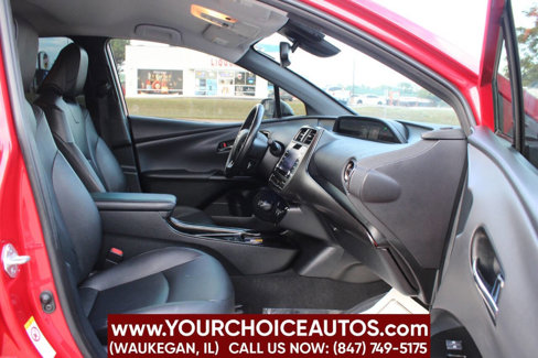 Used 2021 Toyota Prius image 12