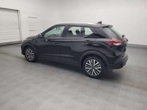 Used 2024 Nissan Kicks SV image 5