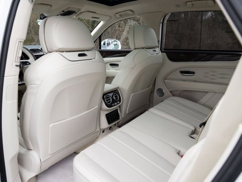 New 2025 Bentley Bentayga image 49