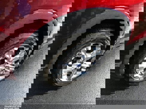 Used 2015 Ford Escape SE image 18