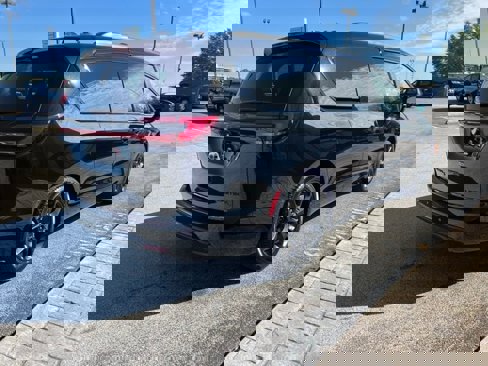 New 2026 Chrysler Pacifica Limited image 6