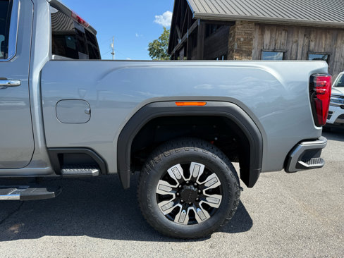 Used 2025 GMC Sierra 3500 Denali w/ Denali Reserve Package image 57