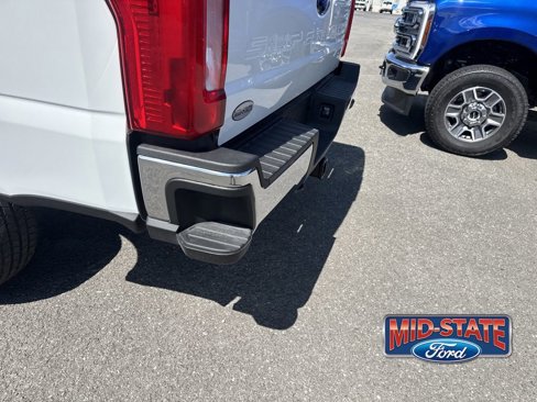 New 2026 Ford F250 XL w/ XL Chrome Package image 11