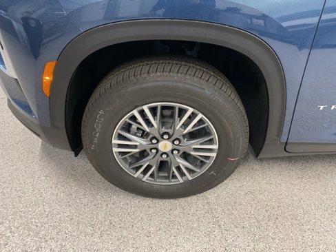 New 2026 Chevrolet Traverse LT w/ Driver Confidence Package image 11