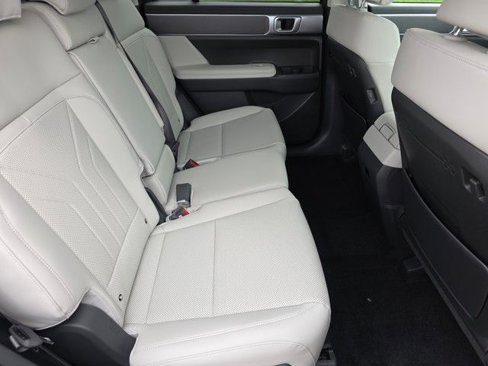 Certified 2025 Hyundai Santa Fe SEL image 25