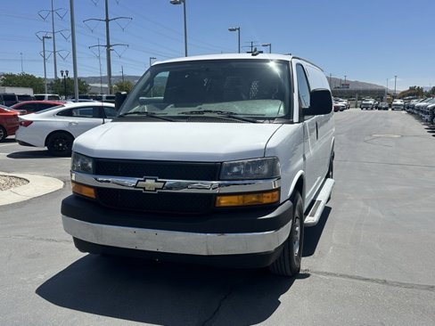 Certified 2023 Chevrolet Express 2500 w/ Driver Convenience Package image 4
