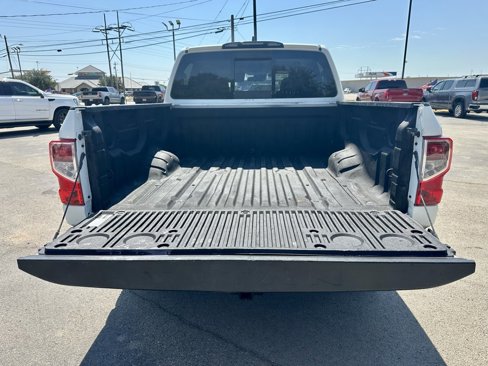 Used 2023 Nissan Titan S w/ S Utility Package image 5