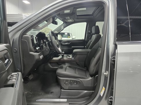 New 2026 GMC Sierra 1500 SLT w/ SLT Premium Plus Package image 13