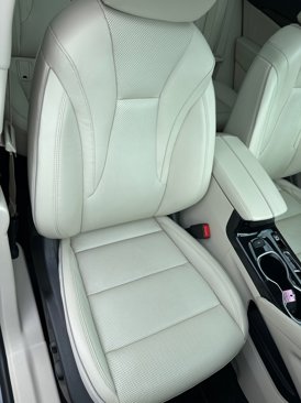 Used 2021 Buick Envision Essence w/ Technology Package I image 28