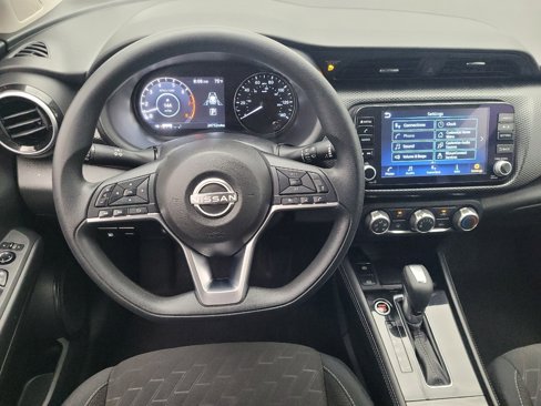 Used 2024 Nissan Kicks SV image 22