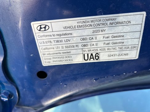 Used 2023 Hyundai Elantra SE w/ Preferred Accessory Package image 35