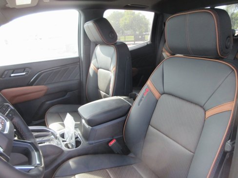New 2026 GMC Canyon AT4 w/ Technology Plus Package image 13