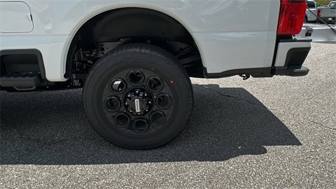 New 2025 Ford F350 Lariat w/ Lariat Ultimate Package image 18