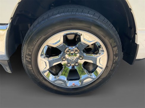 Used 2021 RAM 1500 Big Horn image 14