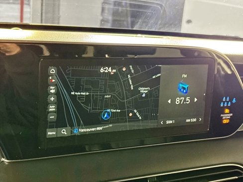 Used 2022 Hyundai Palisade Limited image 16