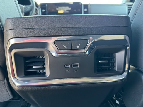 New 2025 GMC Sierra 1500 SLT w/ SLT Premium Package image 24