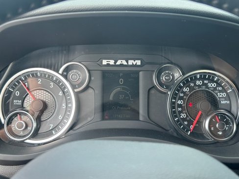 Used 2024 RAM 2500 Big Horn w/ Bed Utility Group image 21