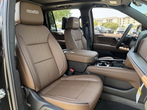 New 2026 Chevrolet Suburban High Country image 27