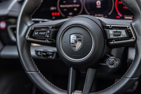 Certified 2025 Porsche Taycan Turbo image 14