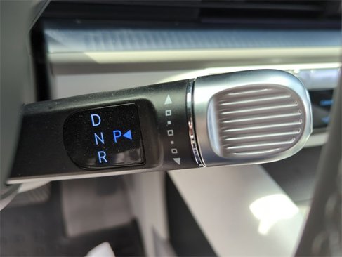 Used 2024 Hyundai Ioniq 6 SEL image 16