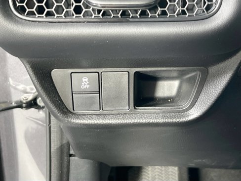 Used 2023 Honda HR-V LX image 10