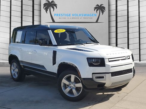 Used 2025 Land Rover Defender 110 S image 1