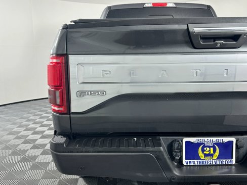 Used 2015 Ford F150 Platinum w/ Equipment Group 701A Luxury image 11