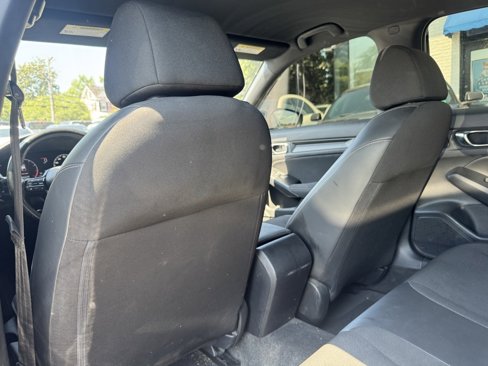Used 2022 Honda Civic Sport image 15