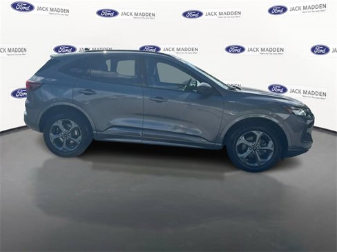 Certified 2023 Ford Escape ST-Line w/ Tech Pack #1 image 3