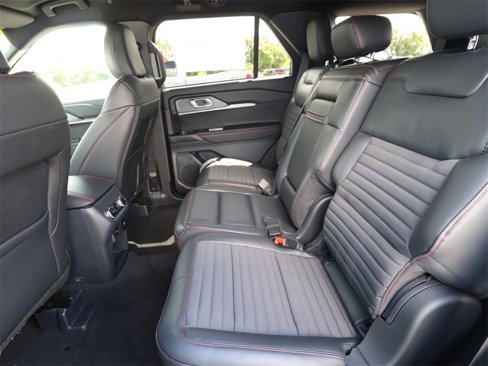 New 2025 Ford Explorer ST-Line image 10