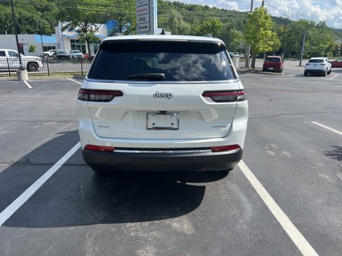 New 2025 Jeep Grand Cherokee L Laredo w/ Luxury Tech Group I image 4