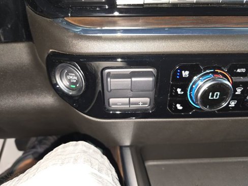 Certified 2024 GMC Sierra 2500 SLT w/ SLT Premium Package image 23