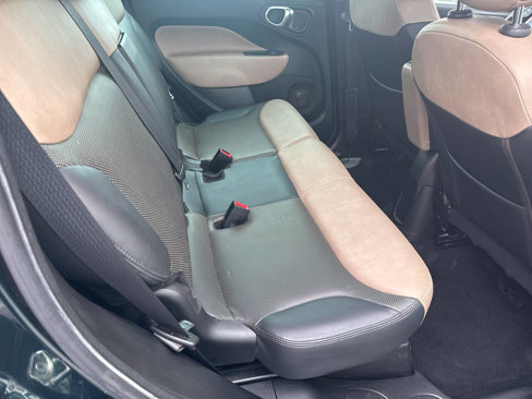 Used 2014 FIAT 500L Lounge image 14