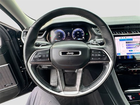 Used 2022 Jeep Grand Cherokee L Limited image 7