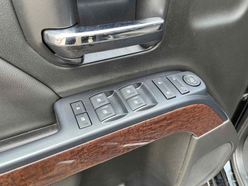 Used 2017 GMC Sierra 1500 SLE image 17